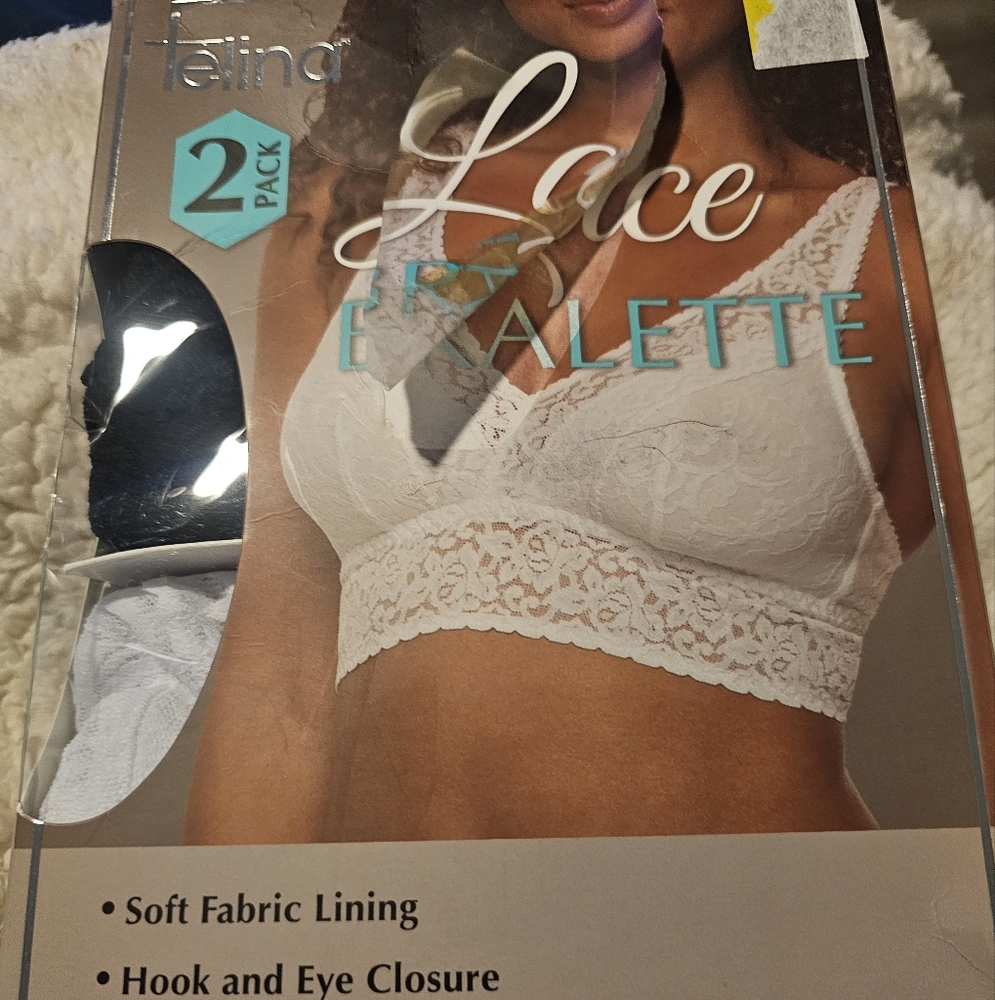 FELINA 2 PACK LACE BRALETTE. SIZE SMALL.  NEW IN BOX.